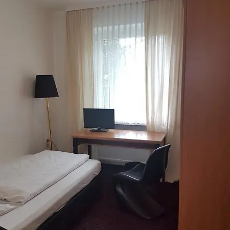 Hotel Lindenkrug-hannover Hannover