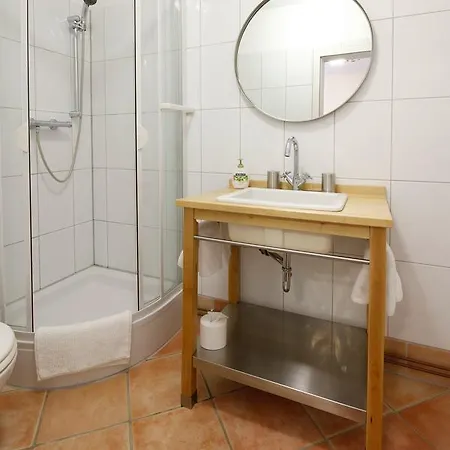Lindenkrug-hannover 3*